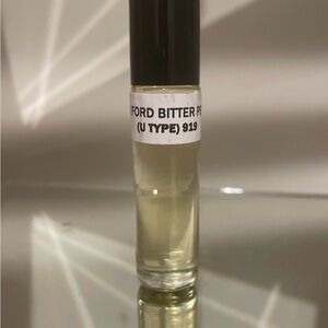 Unbranded Women's Perfume oil - bitter peach inspired
